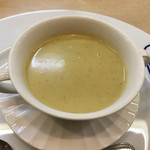 シェ・ヒャクタケ - さつまいもと栗のスープ