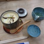 Uojin - 松茸とハモの茶碗蒸し