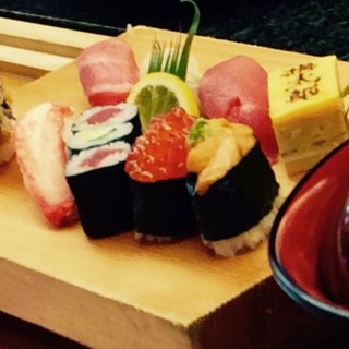 Special Sushi made by a craftsman with over 30 years of experience