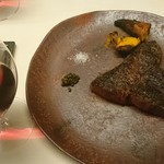 2016/11　タクボ牛のステーキ　ランプ＆サーロイ約２５０ｇ（１人）ホクホク人参添え
          