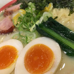 幸楽苑 - 料理写真:鶏白湯ラーメン大盛り ゆず入り