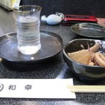 和幸寿司 - 日本酒の品揃えは豊富です！この日も数種類の冷酒を飲んで大満足。