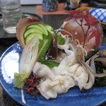 和幸寿司 - 一番のオススメがトリガイです。肉厚で濃厚なお味は舌がとろけます。