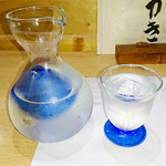 山の仙人 淳  - 中に直接氷を入れない横穴式の冷酒瓶