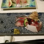 山海里 清ぼう - めっちゃ脂がのっていて、とろける刺身