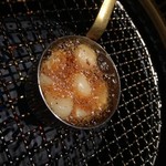 焼肉処　彩 - サムギョプサルの揚げニンニク('14.07)