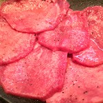 焼肉処　彩 - うまねぎ塩タン 980yen('16.08)