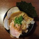 らーめん la.la.la. - 2016年10月23日(日)　節パイタン＋２周年記念サービスオーケストラ盛り(790円)