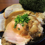 らーめん la.la.la. - 2016年10月23日(日)　節パイタン＋２周年記念サービスオーケストラ盛り(790円)