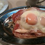 モンドール - ベーコンエッグライス