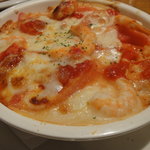 カプリチョーザ - エビとトマトのチーズクリームドリア