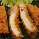 とん喜 - 脂身が２割弱付いています。