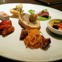 炭焼きステーキとワインobiobi - 