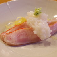 魚菜料理 縄屋 - 金目鯛のこなれずし