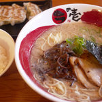 ラの壱 - お昼の餃子セット　ラーメン、餃子、ライスで720円