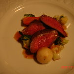 コムシコムサ - メイン：和牛もも肉のステーキ　柚子胡椒風味