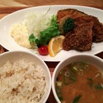 Atsumi Shokudou - 海のおさら マグロ頬肉フライ
