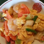 中国レストラン 雪園 - 海老とトマト･たまご炒め