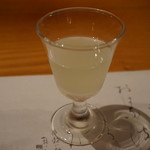じどりや 穏座 - 食前酒(スダチ酒)UP