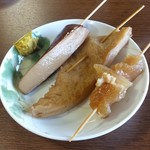 あそ路 - 「おでん 1品 (110円)」♪　ひら天・牛スジ・イワシの蒲鉾を取ってきました