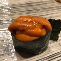 銀座 鮨 かねさか 本店 - 北海道産ウニ