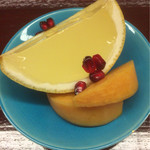 松川 - グレープフルーツのゼリー、柿、柘榴