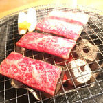 焼肉 和牛専門店 いな蔵のカルビ - 