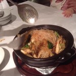 健民ダイニング 本店 - フォークとスプーンでまぜます