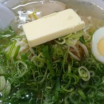 麺屋横手 - 塩バタートッピ♪