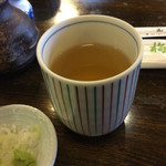 梅玉 - 蕎麦茶。
      美味し。