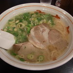 長浜屋台 やまちゃん - 『再々訪』ラーメン(麺バリカタ)