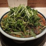 神名備 - ごまの酸辣麺（崩し状態）　まあ食べる時はこうなります（笑）