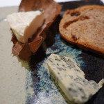 エルミタージュ ドゥ タムラ - ブル　ド　ベルニュー、バノン