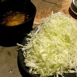 牛角 - キャベツ豚太郎