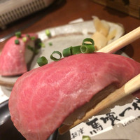 飛騨牛一頭家 馬喰一代 銀座 - 飛騨牛の握り寿司2貫