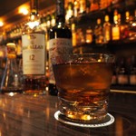 Bar R - 愛煙奇縁(ｱｲｴﾝｷｴﾝ)