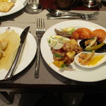 Earl's Regency Hotel - メイン（ビュッフェ一皿目）