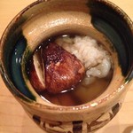 祇園にしむら - 織部の土瓶には松茸、舞茸、鱧