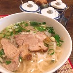 タワンタイ - セットの汁物、ビーフンです。
      トウガラシかけ過ぎてちょっと辛くなったけど美味しかったー！