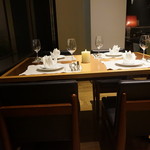 新宿中村屋Granna - [内観] 店内 テーブル席 ①