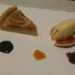 新宿中村屋Granna - [料理] デザートプレート (無花果のタルト & バニラアイス 無花果添え) 全景♪ｗ