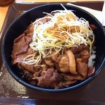 すき家 - 炭火豚丼