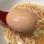 鶏そば 朱雀 - 味玉