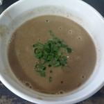 らぁめんこはく - 秋刀魚のつけ麺・つけ汁