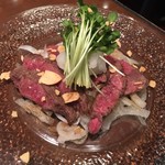 大阪産料理 空 - ウメビーフ牛タタキ