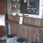 久留米ラーメン清陽軒 - 入口スグは、昔屋台の展示スペース