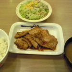 松屋 - 2010/11/22　豚バラ生姜焼定食580円1007kcal