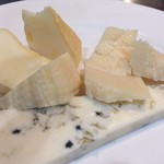 ★Assortment of 3 types of cheese