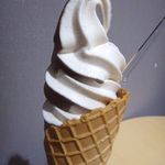 祇園きなな - 京きななソフトクリーム(きなこ側)