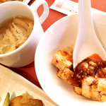 神仙閣 - スープ、麻婆豆腐